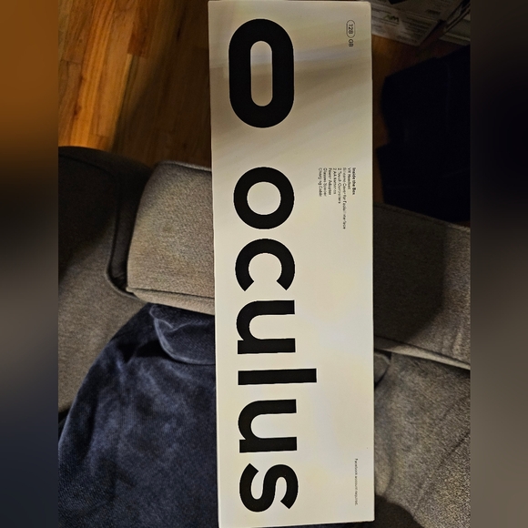 Oculus - Picture 2 of 4